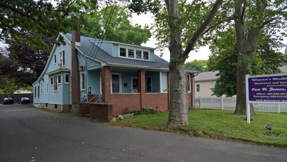 2420 Nottingham Way, Hamilton, NJ à vendre - Photo du bâtiment - Image 2 de 9