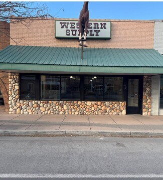 More details for 212 E Main St, Riverton, WY - Retail for Sale
