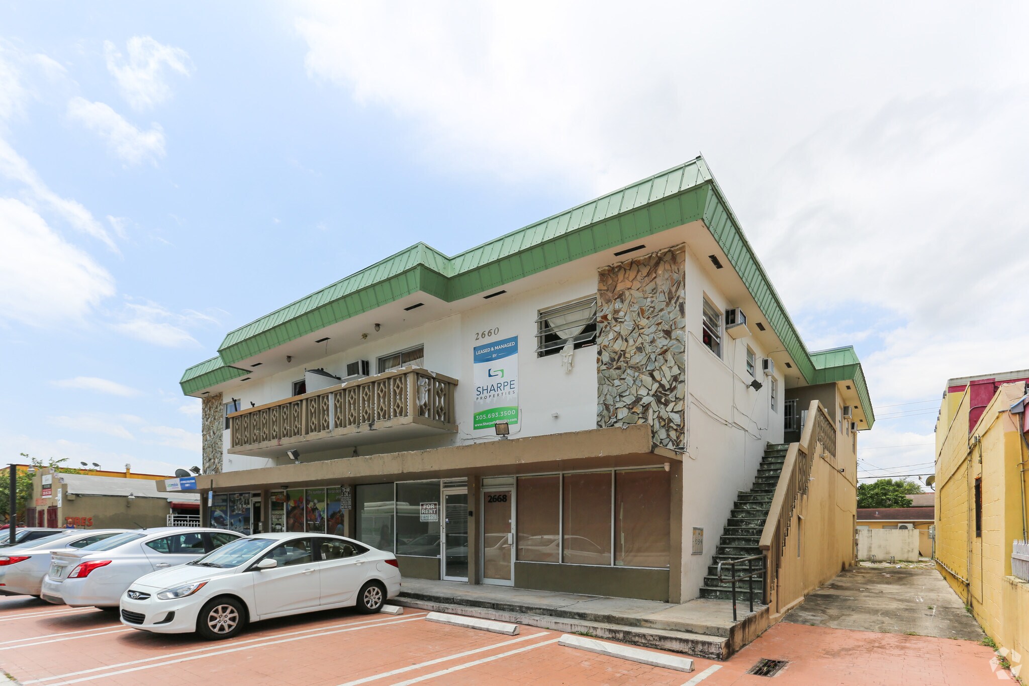 2660-2664 Palm Ave, Hialeah, FL à louer Photo principale- Image 1 de 2
