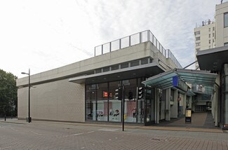 Plus de détails pour Elmfield Rd, Bromley - Commerce de détail à louer