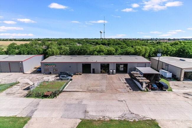 Plus de détails pour 2457 Interstate Park Dr, Buda, TX - Industriel à louer
