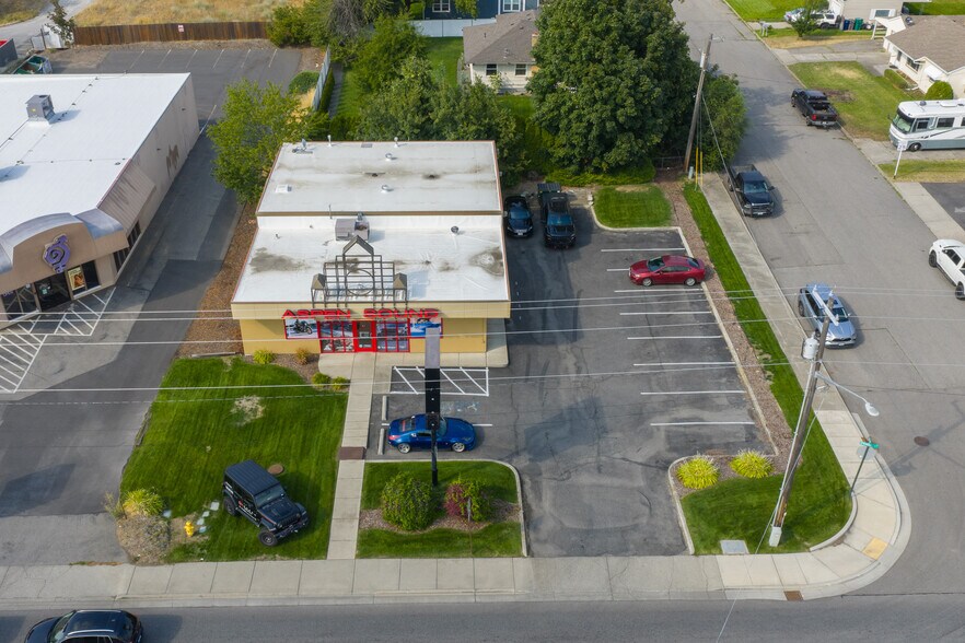 14009 E Sprague Ave, Spokane, WA for lease - Building Photo - Image 2 of 11