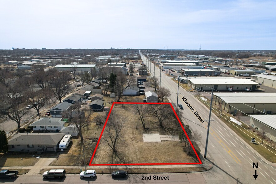 704 N Kiwanis Ave, Sioux Falls, SD à vendre - Aérien - Image 2 de 6