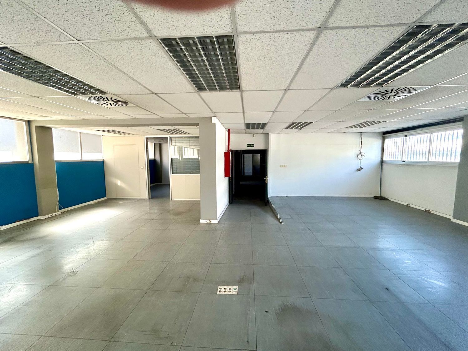 Bureau dans Alcobendas, Madrid à louer Photo intérieure- Image 1 de 18