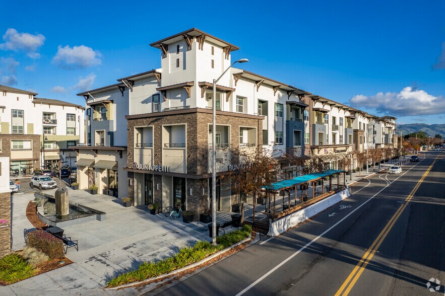 3888 Artist Walk Commons, Fremont, CA for lease - Building Photo - Image 2 of 6