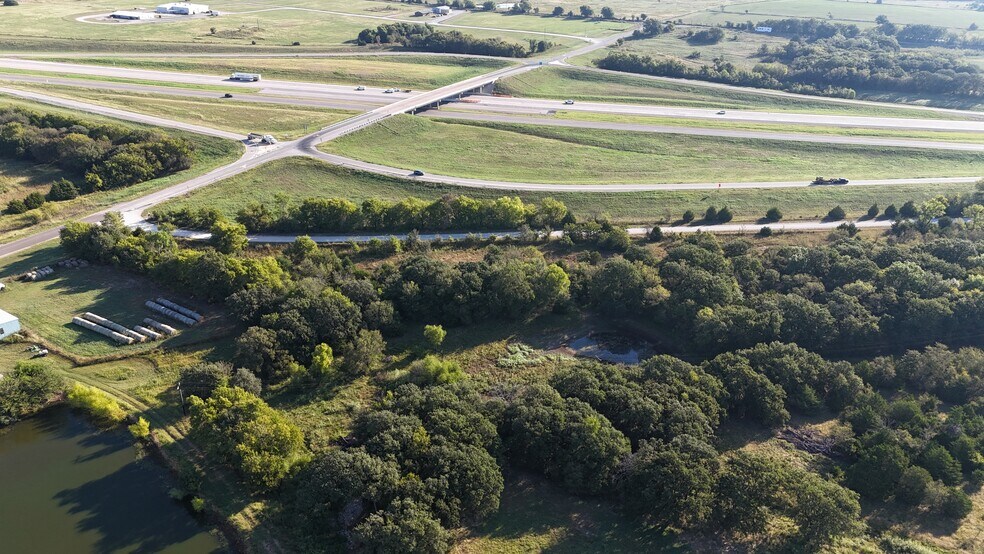 I-35 and Ruppe Rd, Wynnewood, OK à vendre - Photo du bâtiment - Image 3 de 7