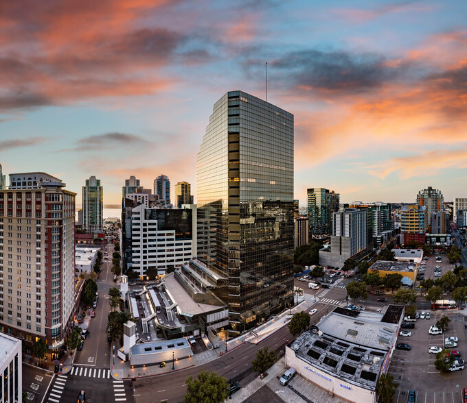 401 W A St, San Diego, CA à louer - Photo du bâtiment - Image 1 de 18