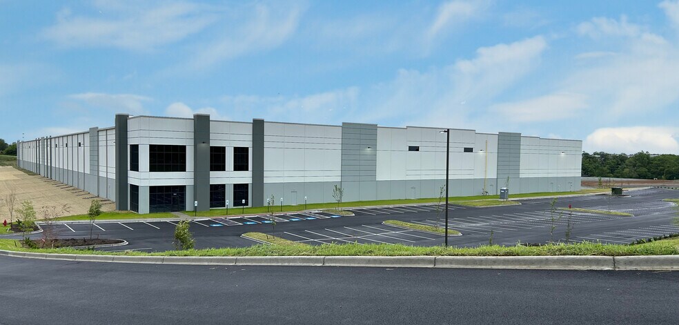406 Logistics Dr, Shelbyville, KY à louer - Photo du bâtiment - Image 1 de 3