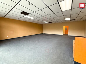 680 Alosta Ave, Azusa, CA for lease Building Photo- Image 1 of 2