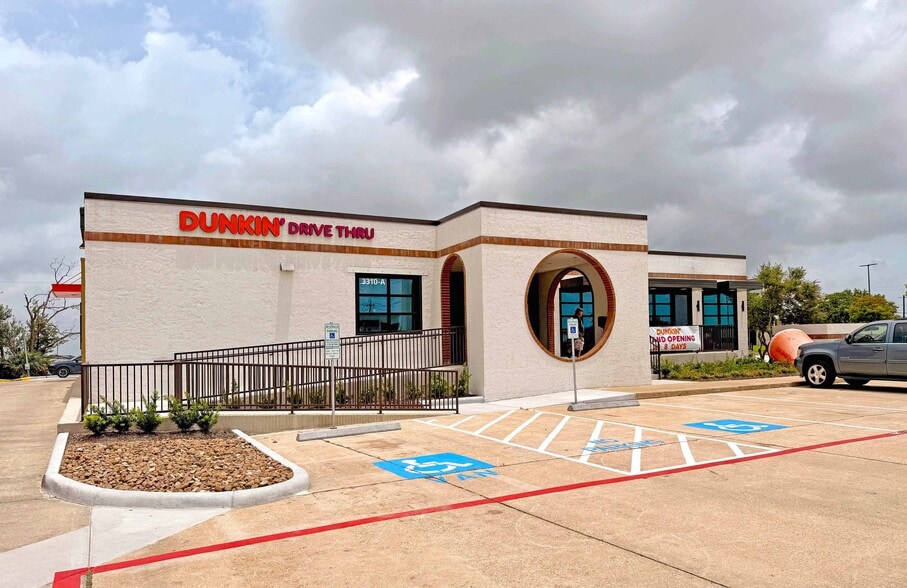 3310 Palmer Hwy, Texas City, TX for lease - Building Photo - Image 2 of 4