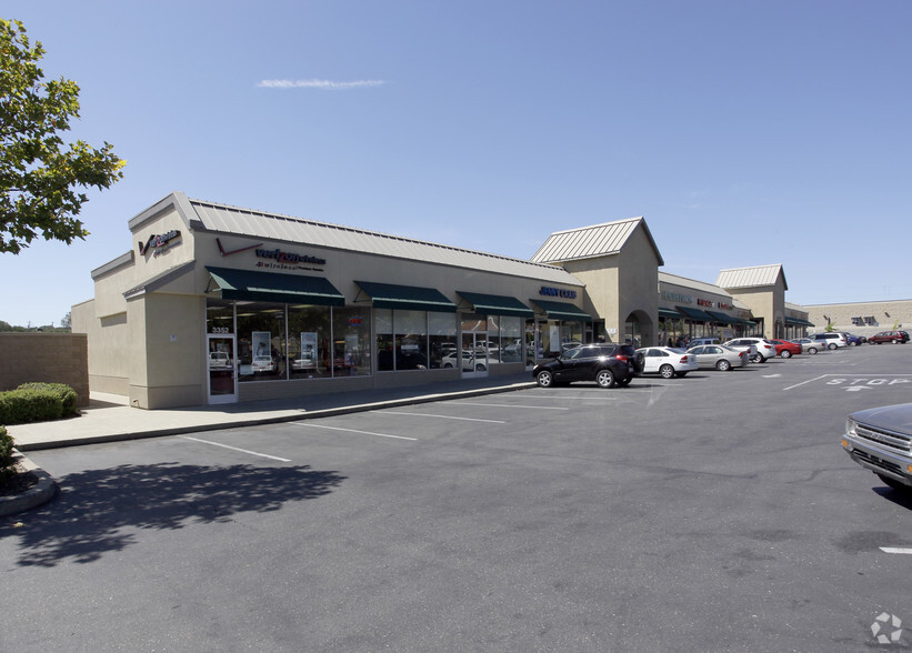 3326-3398 Coach Ln, Cameron Park, CA for lease - Building Photo - Image 2 of 13