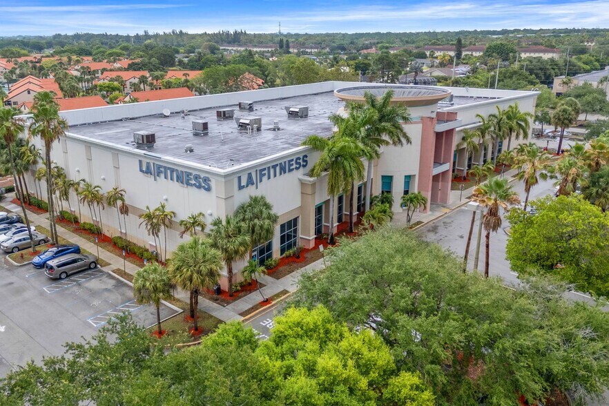 2290 N Congress Ave, Boynton Beach, FL à vendre - Photo du bâtiment - Image 3 de 6