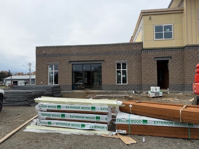 6252 Portal Way, Ferndale, WA for lease - Building Photo - Image 2 of 13