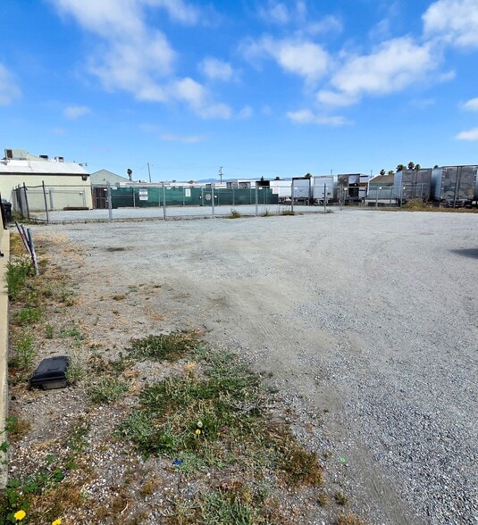 163 W Lake Ave, Watsonville, CA à vendre - Photo de construction - Image 2 de 5