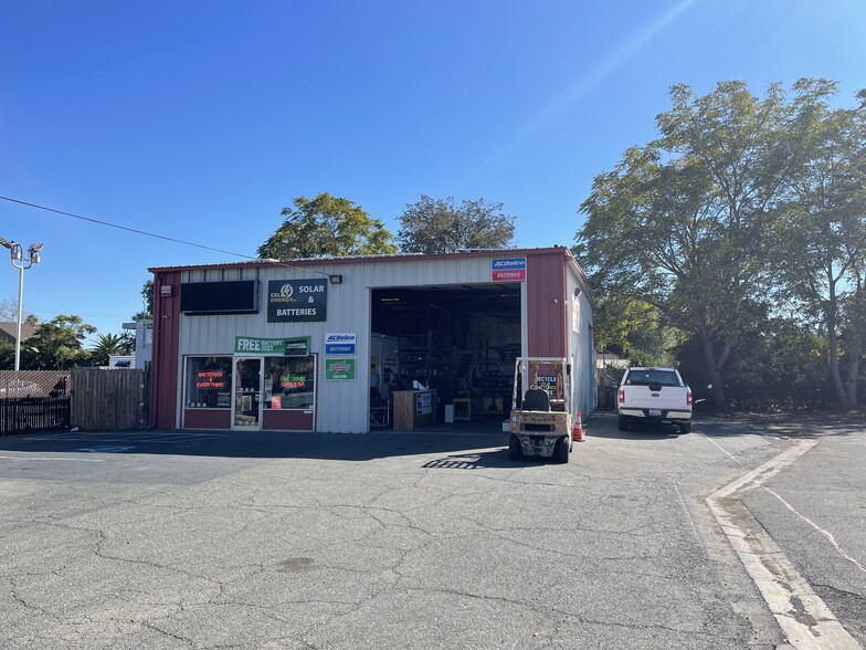 1256 E Main St, Woodland, CA for sale - Primary Photo - Image 1 of 1