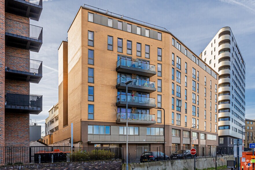 26-28 Ramsgate St, Londres à louer - Photo du bâtiment - Image 3 de 17