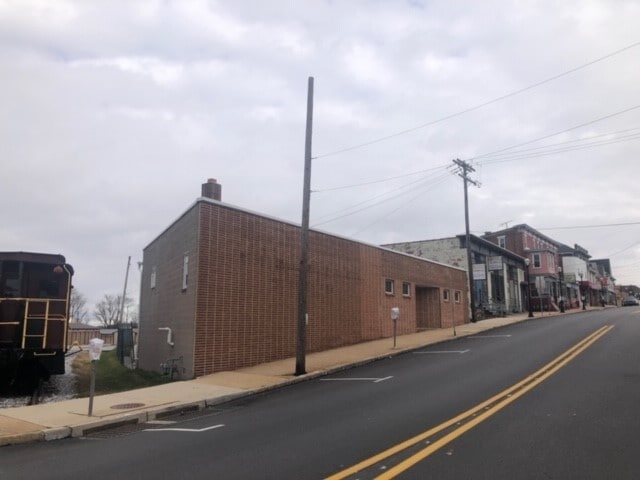 67 N Main St, Red Lion, PA for sale Primary Photo- Image 1 of 5