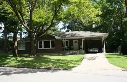 7 Properties for Sale in Huntsville, TX portfolio of 7 properties for sale on LoopNet.ca - Primary Photo - Image 1 of 7