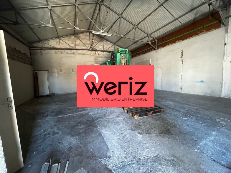 Flex in Saint-Victoret for lease - Interior Photo - Image 2 of 4