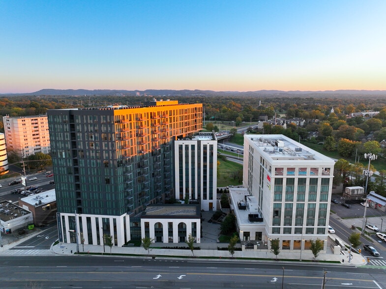 110 Murphy Ct, Nashville, TN for lease - Building Photo - Image 2 of 10