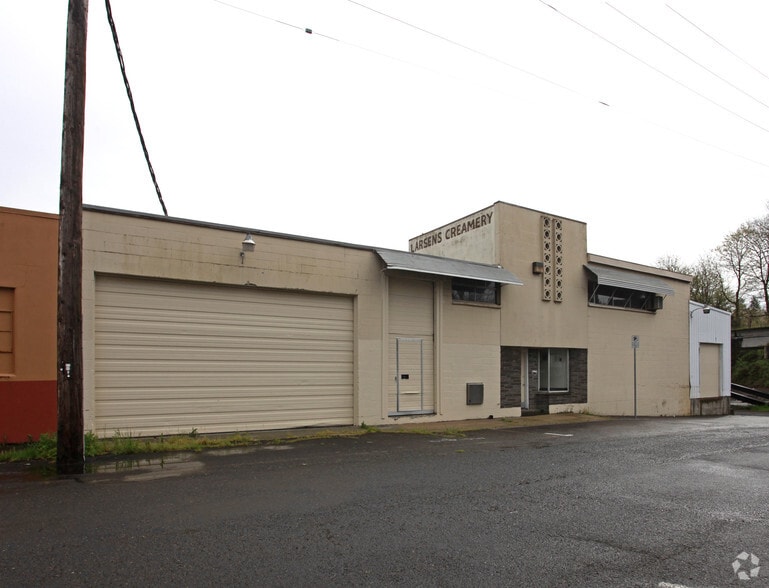 215 13th St, Oregon City, OR for lease - Building Photo - Image 3 of 9