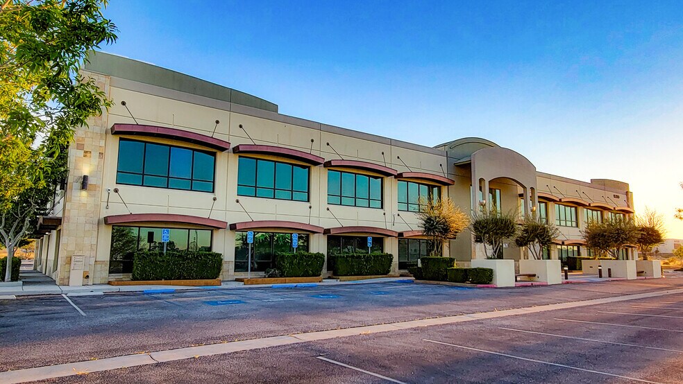 15283 Pahute St, Victorville, CA à vendre - Photo du bâtiment - Image 1 de 9