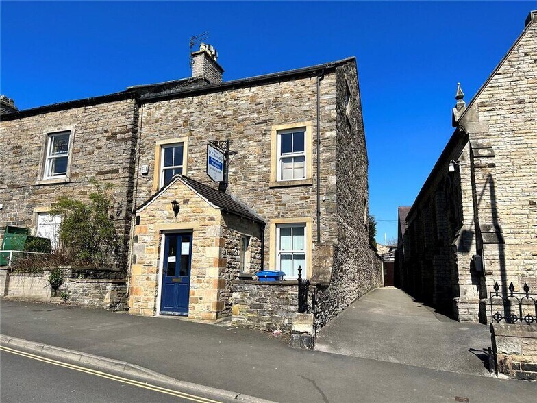 Market Place, Leyburn à louer - Photo du bâtiment - Image 3 de 14
