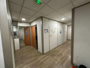 Office in Limas for lease Interior Photo- Image 1 of 1