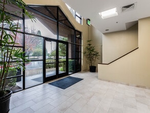 100 Cross St, San Luis Obispo, CA for lease Interior Photo- Image 1 of 2