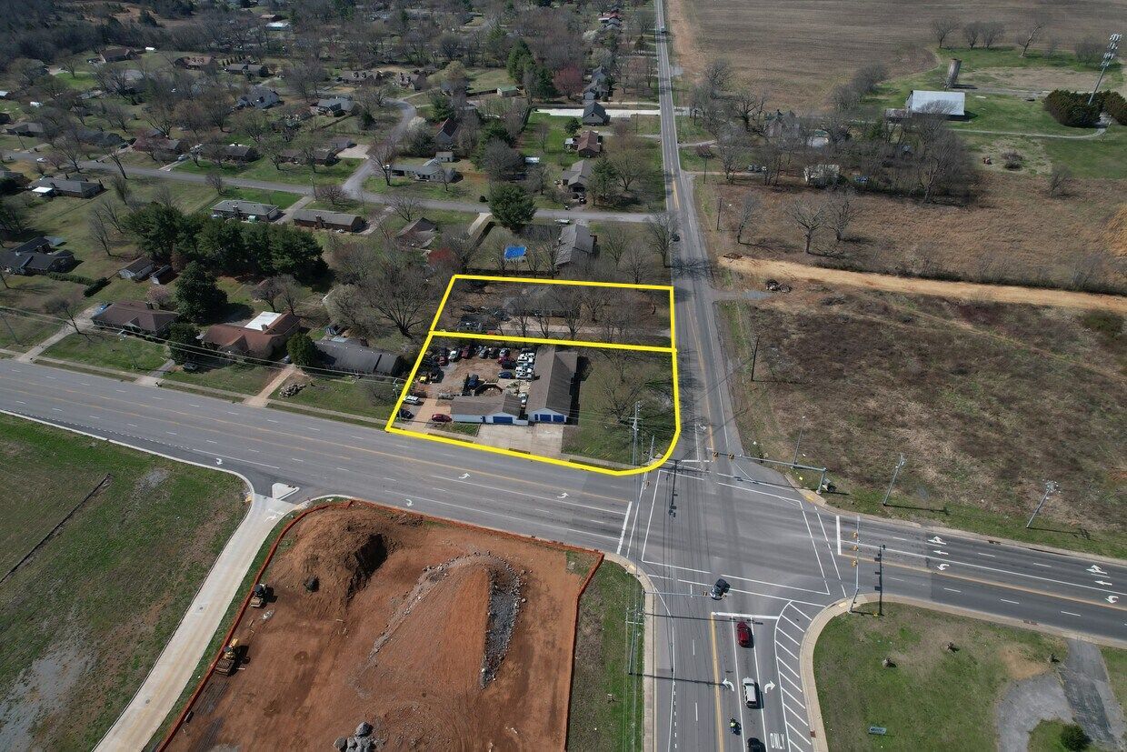 4339 Veterans Pky, Murfreesboro, TN à vendre Photo du bâtiment- Image 1 de 7