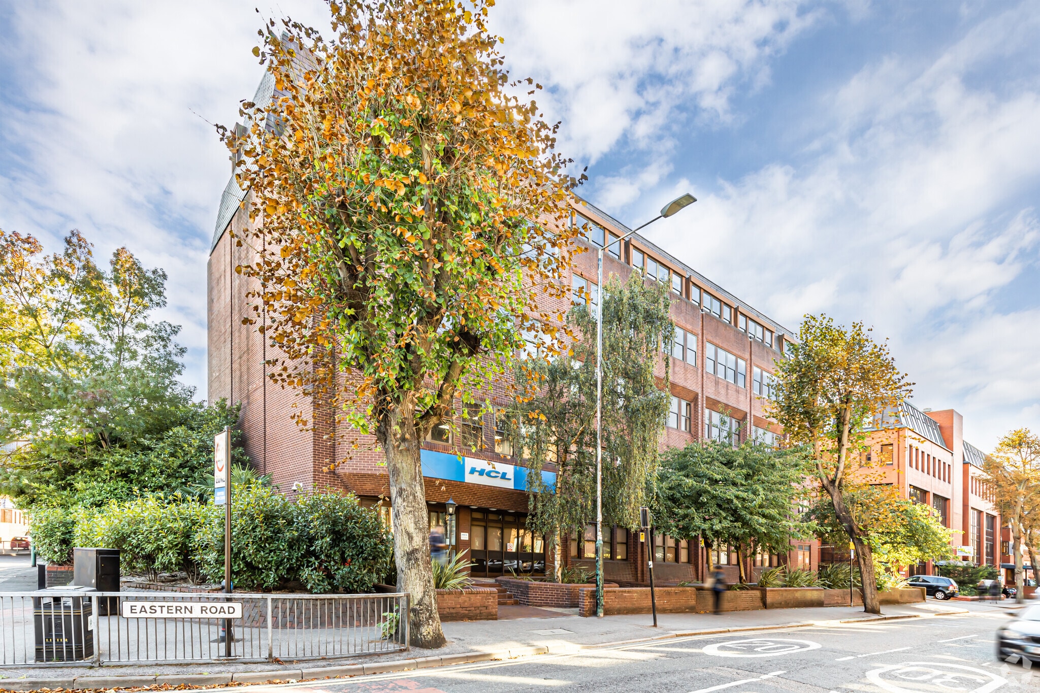 28-36 Eastern Rd, Romford for lease Primary Photo- Image 1 of 5
