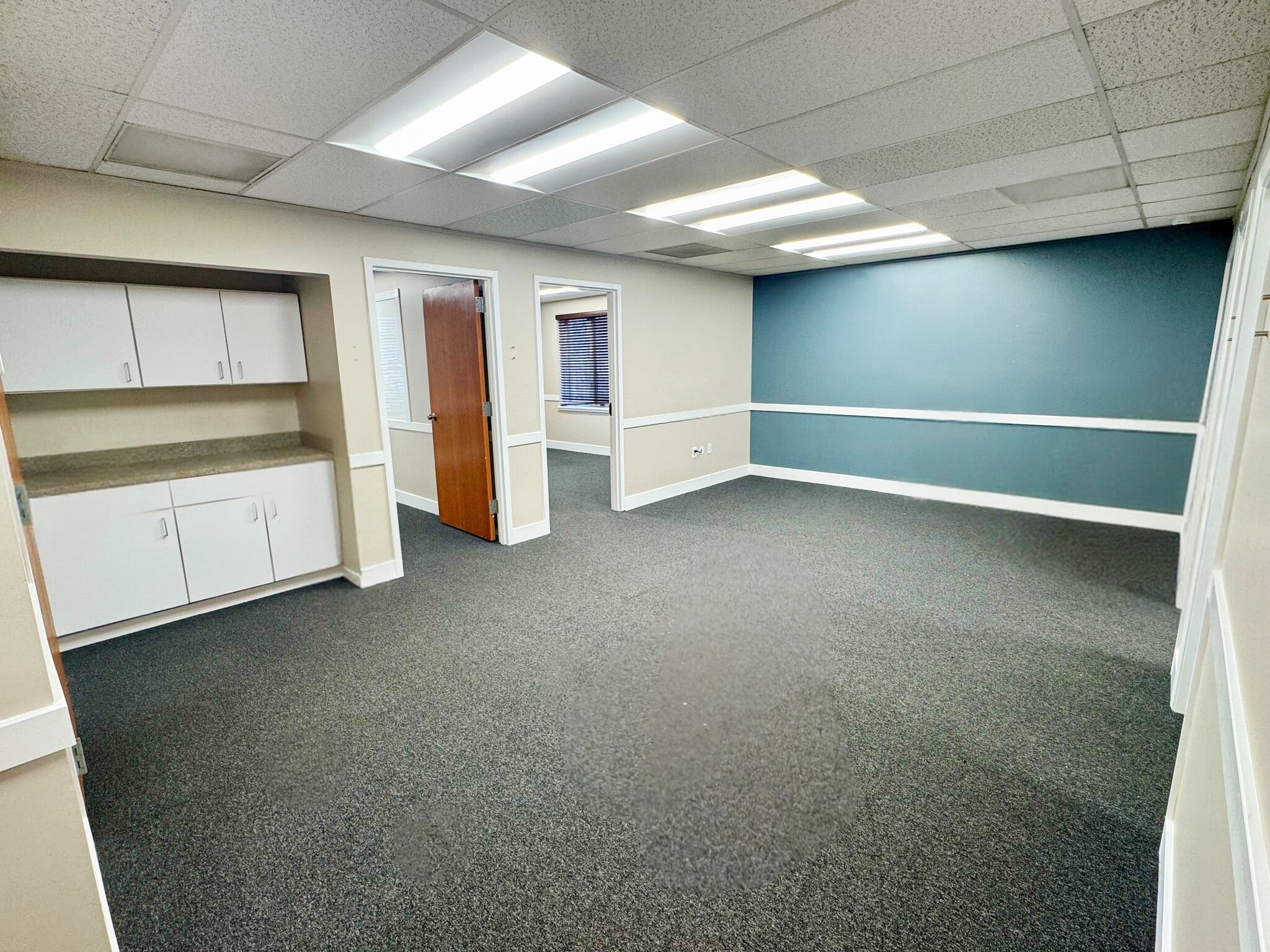 1342-1360 Old Bridge Rd, Woodbridge, VA à louer Photo intérieure- Image 1 de 6