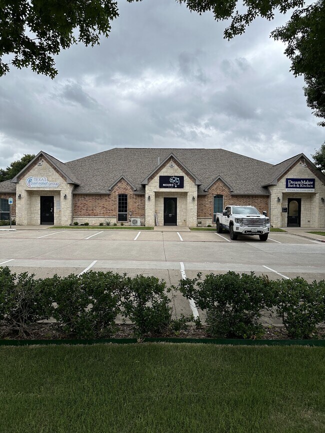 Plus de détails pour 2730 Virginia Pky, McKinney, TX - Bureau à louer