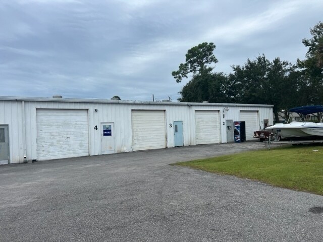 326 S Yonge St, Ormond Beach, FL for lease - Building Photo - Image 1 of 5