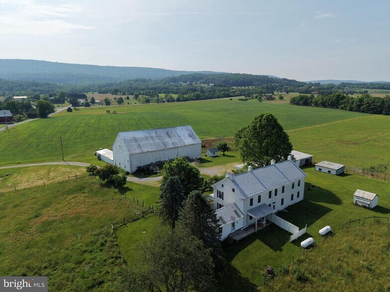 20101 Marble Quarry Rd, Keedysville, MD à vendre - Photo du bâtiment - Image 2 de 15