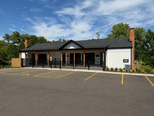 More details for 25 S Virginia St, Crystal Lake, IL - Office for Lease