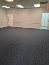 201 Enterprise Ave, League City, TX for lease Interior Photo- Image 2 of 4