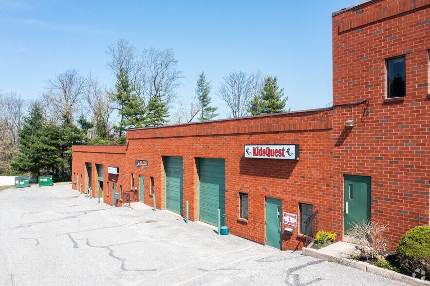 77 W Baltimore Pike, Media, PA for lease - Primary Photo - Image 1 of 13