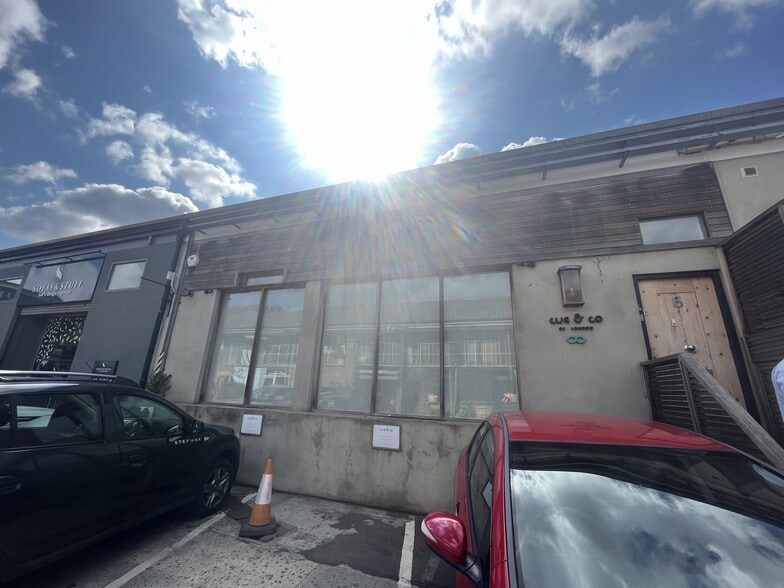 33-39 Parsons Green Ln, London for lease - Building Photo - Image 2 of 35