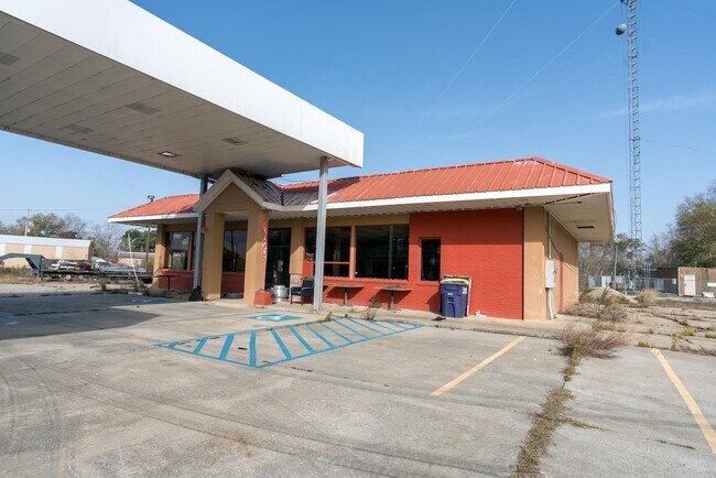 Plus de détails pour 504 3rd Ave, Fenton, LA - Commerce de détail à vendre