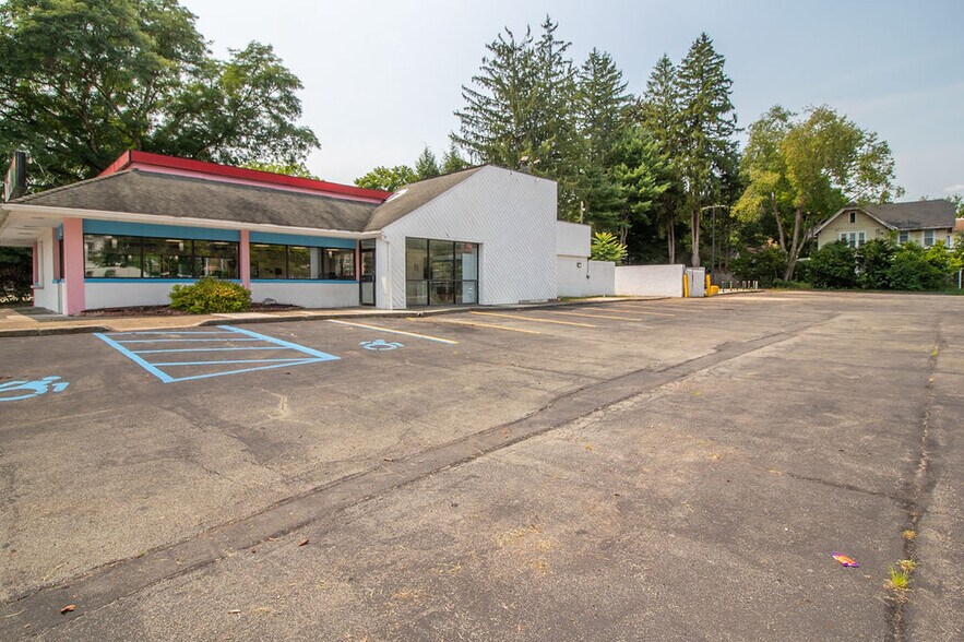 127 S Main St, Ellenville, NY for sale - Building Photo - Image 3 of 116