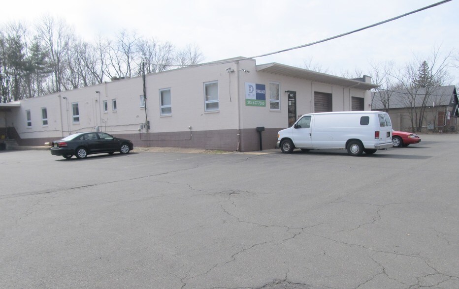 1515 Parkway Ave, Ewing, NJ à vendre - Photo du bâtiment - Image 2 de 4