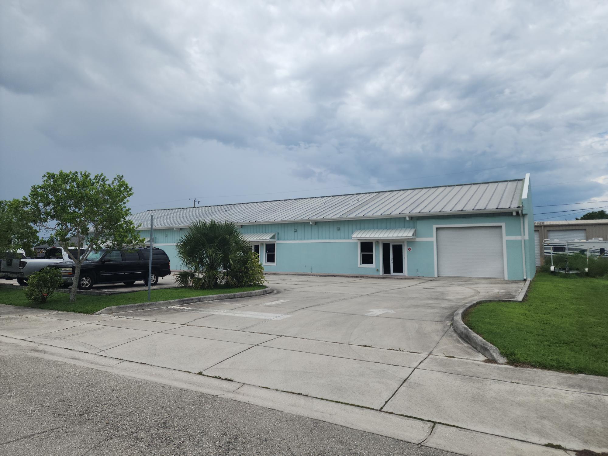1007 NE 7th Ter, Cape Coral, FL for sale Building Photo- Image 1 of 11