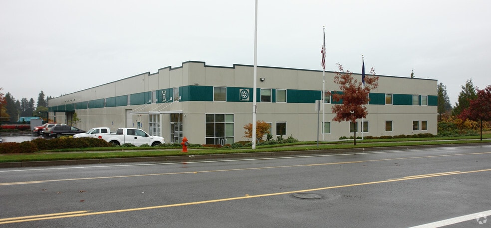 310 S Sequoia Pky, Canby, OR à vendre - Photo du bâtiment - Image 1 de 6