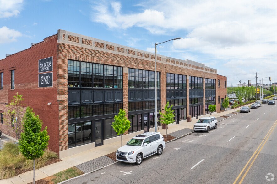 2400 5th Ave S, Birmingham, AL for sale - Primary Photo - Image 1 of 1