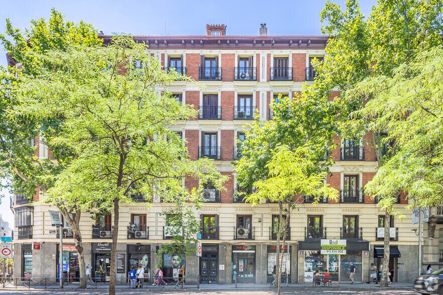 Calle de Sagasta, 8, Madrid, Madrid à louer - Photo du bâtiment - Image 2 de 2