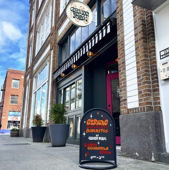 1101 E Pike St, Seattle, WA for lease - Building Photo - Image 3 of 3