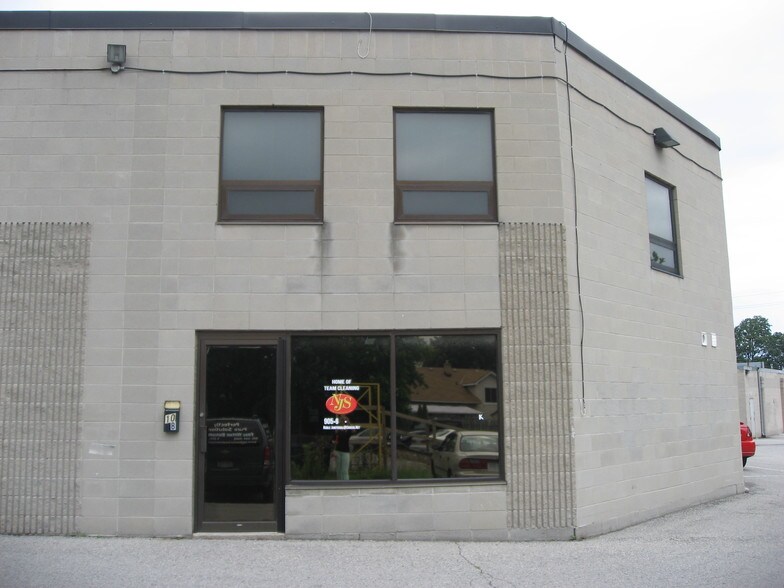 8 Hiscott St, St Catharines, ON for lease - Building Photo - Image 3 of 7