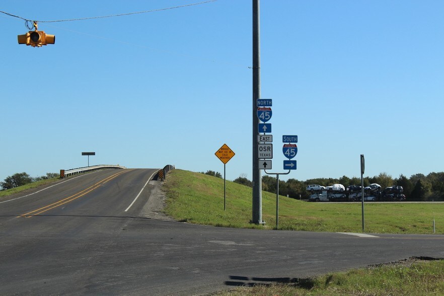 I-45, Madisonville, TX à vendre - Photo du b timent - Image 1 de 1