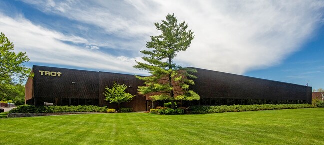 Plus de détails pour 8 Vreeland Rd, Florham Park, NJ - Local d'activités à louer
